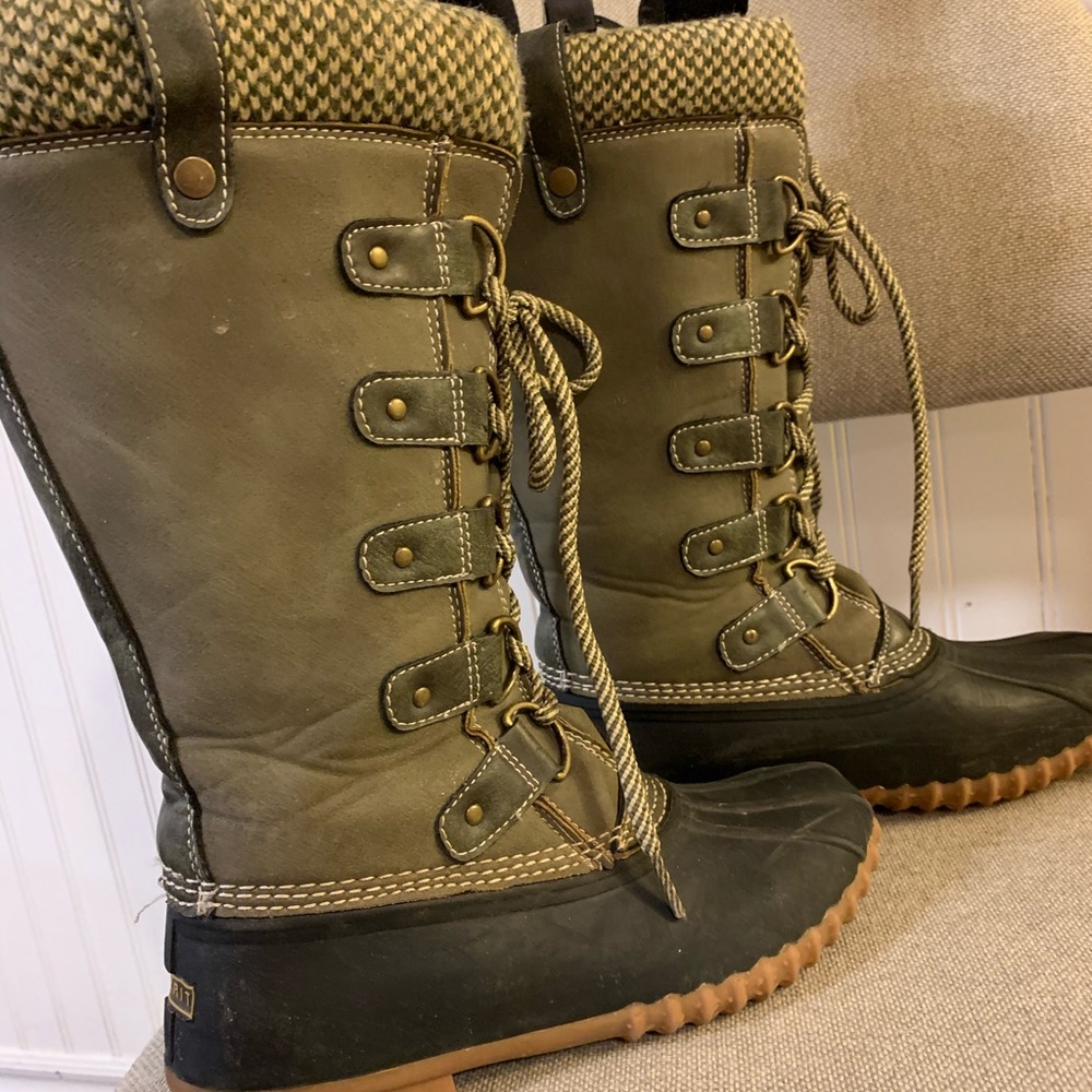 Esprit winter boots